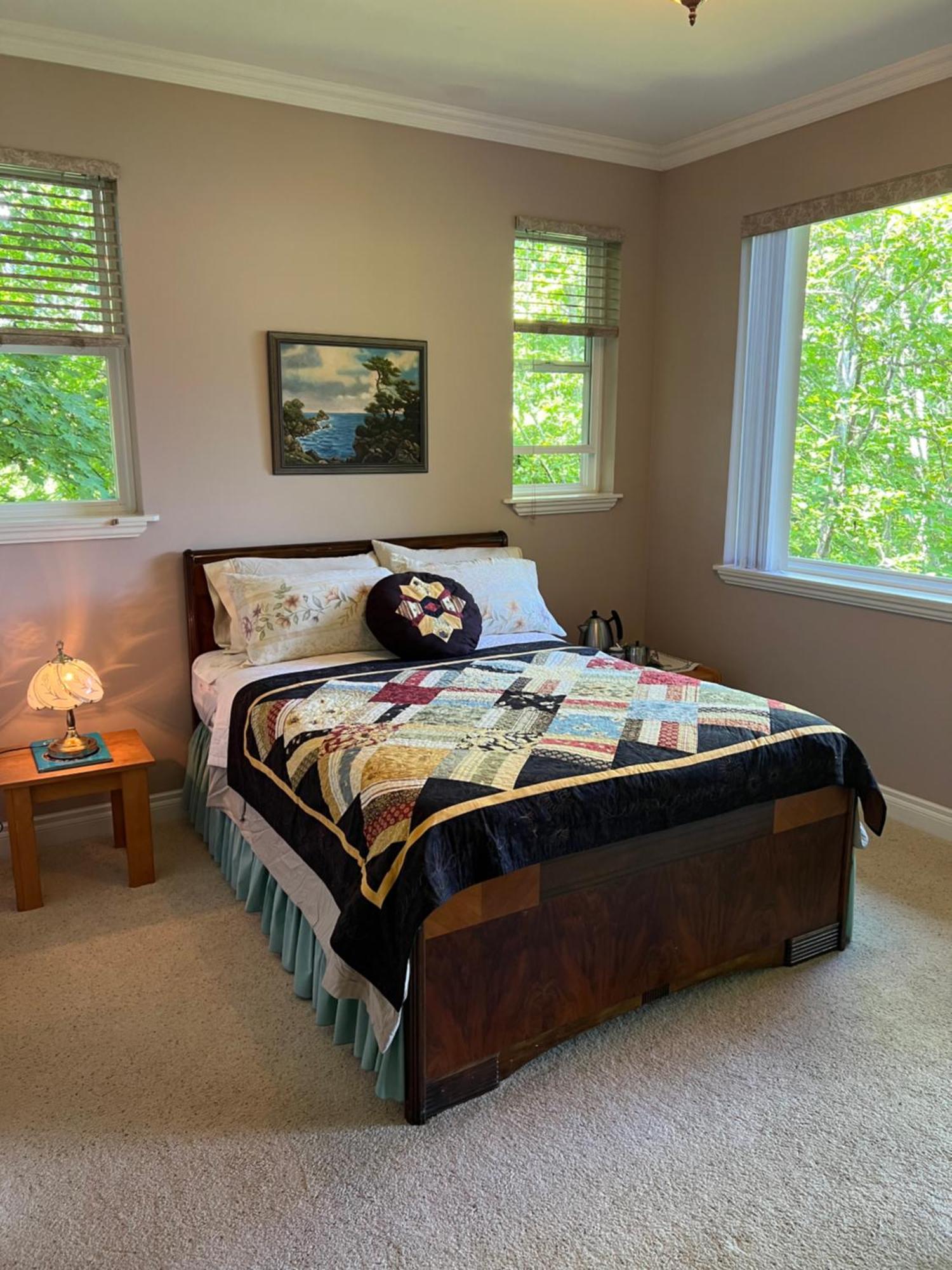 Shoreside Private Room Sechelt Exterior photo